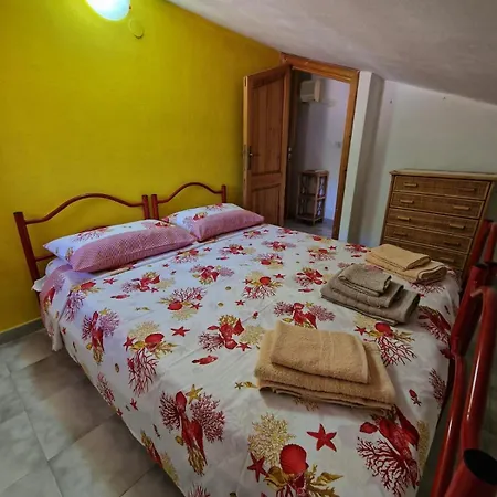 Holiday home La Casa Dei Nonni Carloforte (Isola di San Pietro)