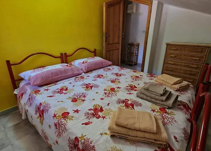 Tatil Evi La Casa Dei Nonni Carloforte (Isola di San Pietro)